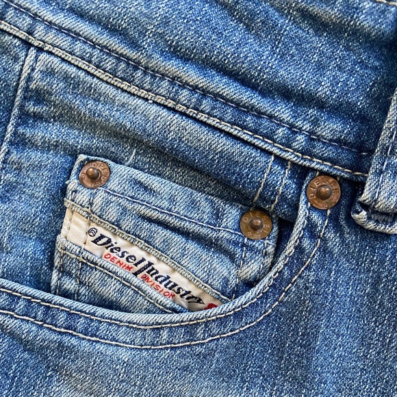 Diesel | Cut offs jeans - Picture 4 of 7